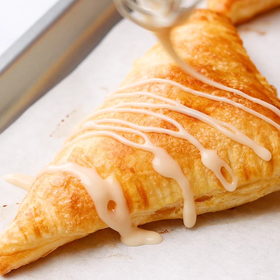 icing on Apple Turnover